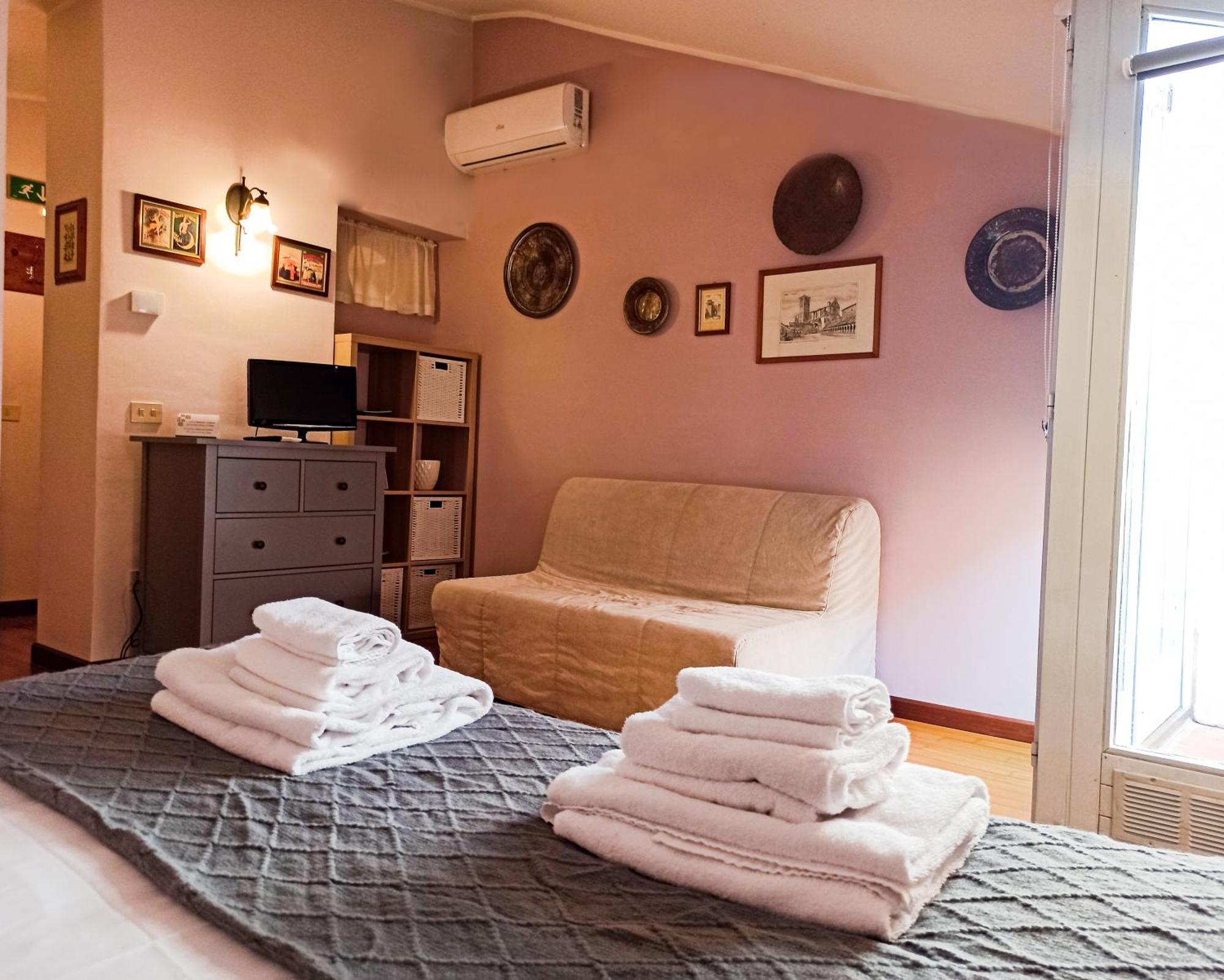 Country house Domus Volumnia *