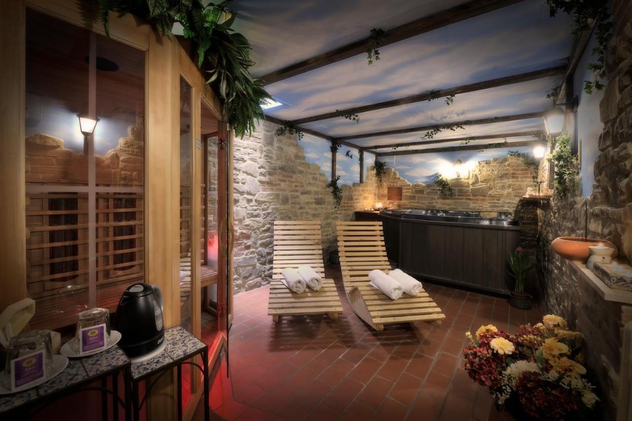 Domus Volumnia Country house *